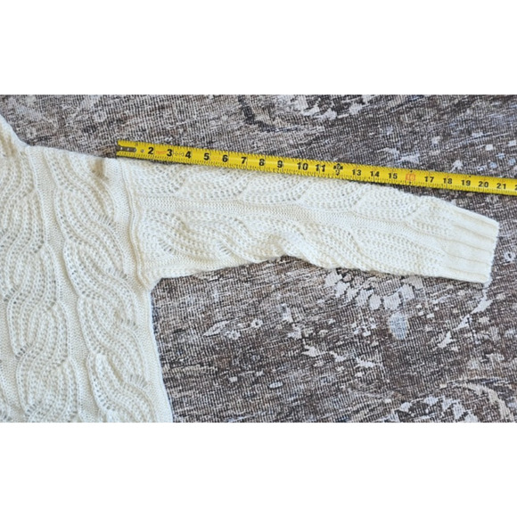 J. Crew Pointelle Cable Knit Mockneck Sweater Women’s Small White Alpaca Blend - Picture 6 of 8